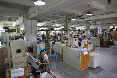 چین Dongguan Dezhijian Plastic Electronic Ltd